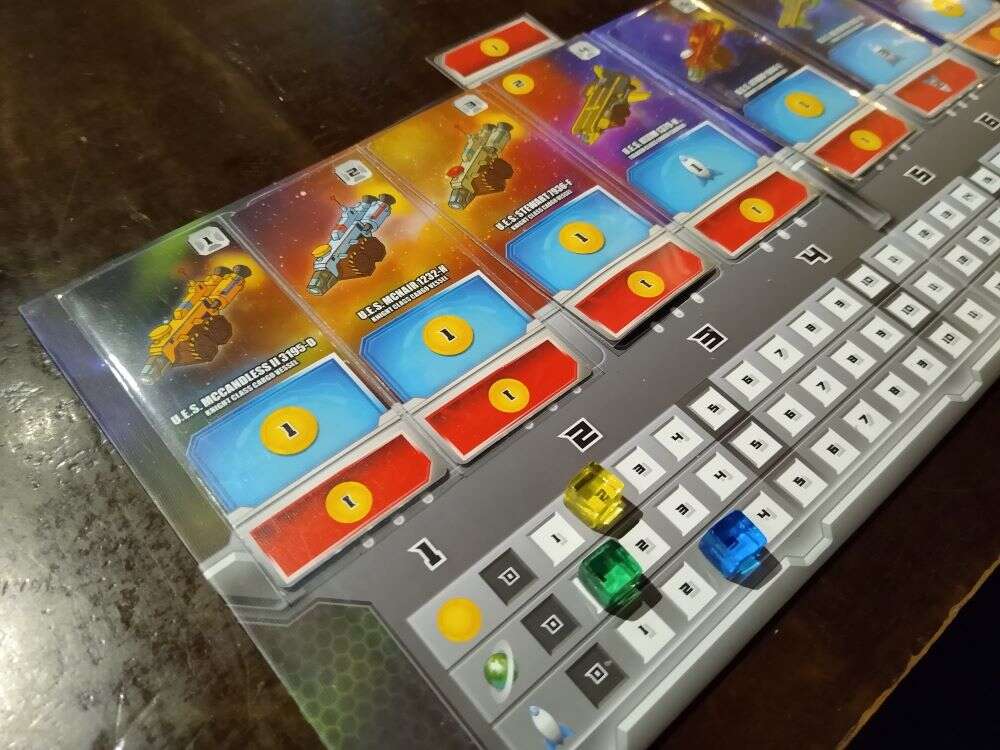 Space Base Review - Player Board Command Console
