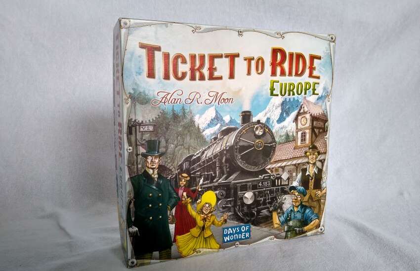 Ticket to Ride Europe Review - Box Feature